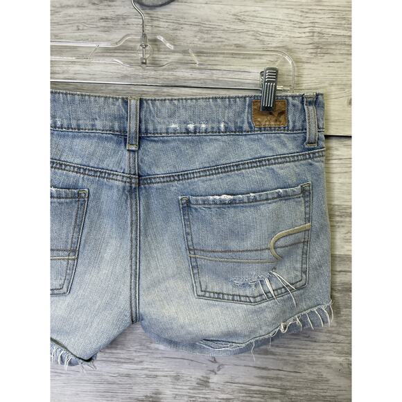 American Eagle Shorts Womens 6 Blue Distressed Denim High Rise Ripped Cutoff - Picture 9 of 11